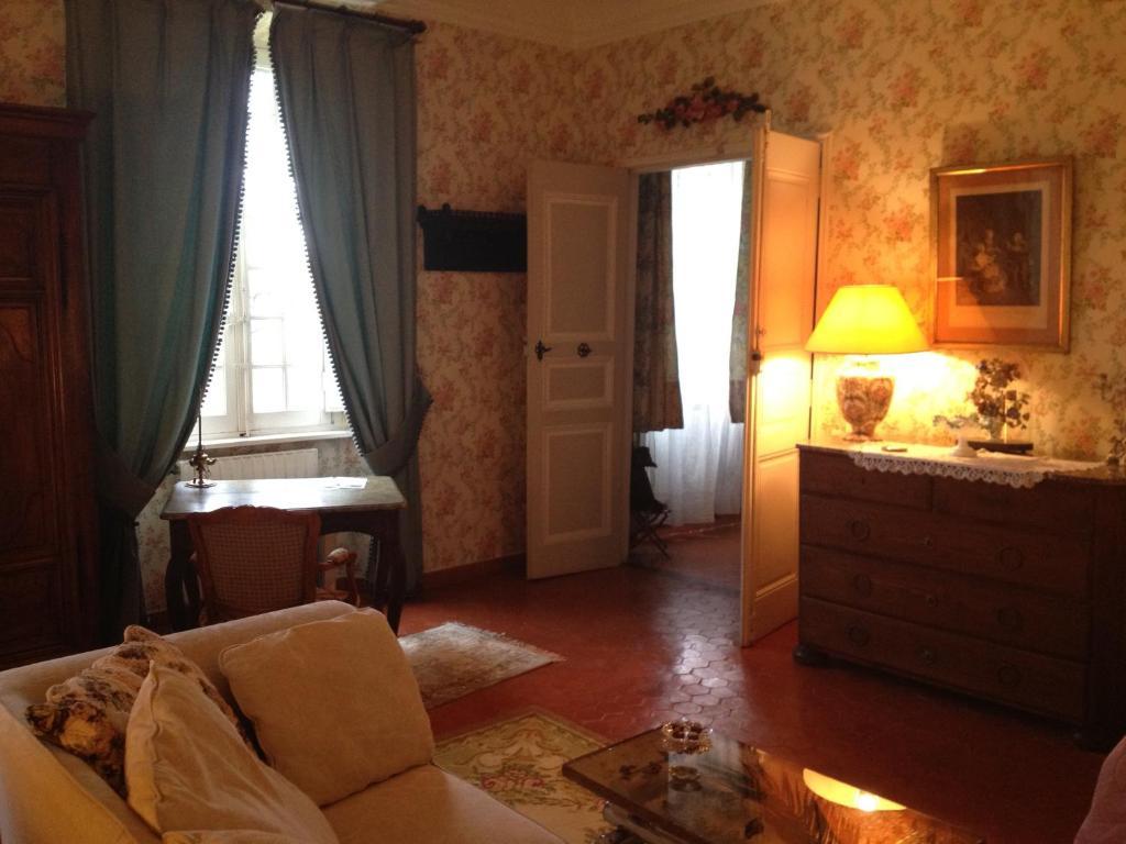 B&B Domaine Le Clos Du Pavillon Brignoles Room photo